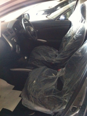 ขายด่วน NISSAN ALMERA รถใหม่ป้ายแดง ยังไม่ได้ใช้ ครับ สนใจติดต่อ นัท 083-6333393