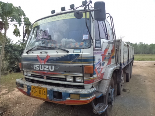 ขายรถอีซูซุร็อก12ล้อ เครื่อง195แรงม้า เพาเวอร์ ทิฟฟี