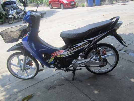 ยังไงก็ขาย wave125Rปี49รถบ้านเครื่องพอได้เดิมๆชุดโอนครบ ยังไงก็ขาย wave125Rปี49รถบ้านเครื่องพอได้เดิมๆชุดโอนครบ