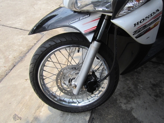 ยังไงก็ขาย clickปี49 เครื่องดีเดิมๆ ชุดโอนครบ ยังไงก็ขาย clickปี49 เครื่องดีเดิมๆ ชุดโอนครบ