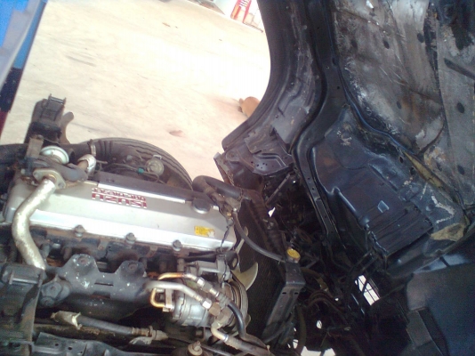 ISUZU NKR 4 ล้อกลาง ทะเบียนไม่ติดเวลา