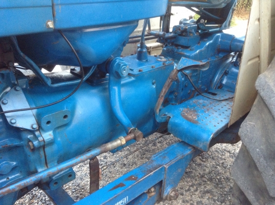 แทรกเตอร์ FORD 6610  เต็มตัว..ใบมีดดันหน้าไคเฮ็งหลี ผาน 7 CMT ชลบุรีเมืองทอง