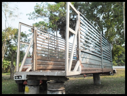 กระบะสิบล้อ สภาพดี สวยๆ