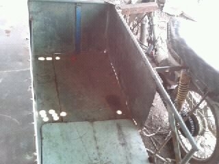 ซาเล็ง ซูซูกิ love พ้วงข้างสภาพพร้อมใช้ไม่มีทะเบียน 3500 ซาเล็ง ซูซูกิ love พ้วงข้างสภาพพร้อมใช้ไม่มีทะเบียน 3500