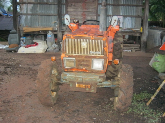 ขายด่วนคูโบต้าzl4202dt 4wd 4x4เทอร์โบเพาเวอร์เก่าญี่ปุ่นรถยังไม่เคยใช้งานในเมืองไทยอยู่นครสวรรค์ อ.ไพศาลีครับ