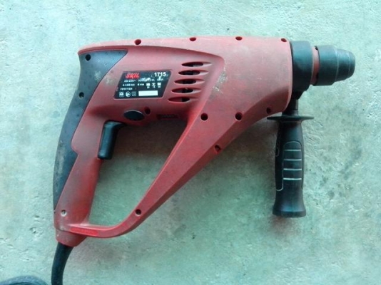 ขายสว่านโรตารี Skil 1715 มือสอง เจาะได้กระแทกได้ ขายถูก