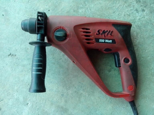 ขายสว่านโรตารี Skil 1715 มือสอง เจาะได้กระแทกได้ ขายถูก ขายสว่านโรตารี Skil 1715 มือสอง เจาะได้กระแทกได้ ขายถูก