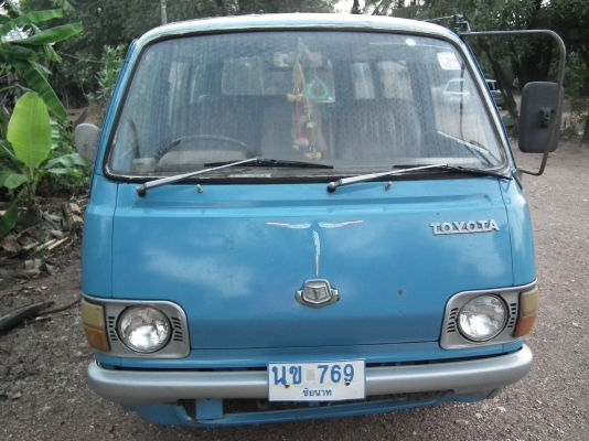 ขายรถตูื้้็โตโยต้า ไฮเอช  น้องๆโฟกครับ  สภาพพร้อมใช้เครื่องดีไม่มีผุ  ทะเบียนเต็มพร้อมโอน