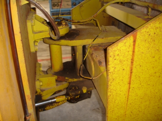 Sakai รถบด 3 ล้อเหล็ก Model R2 ถึงไทยแล้วจากญี่ปุ่น ถุก ๆ เลยครับ