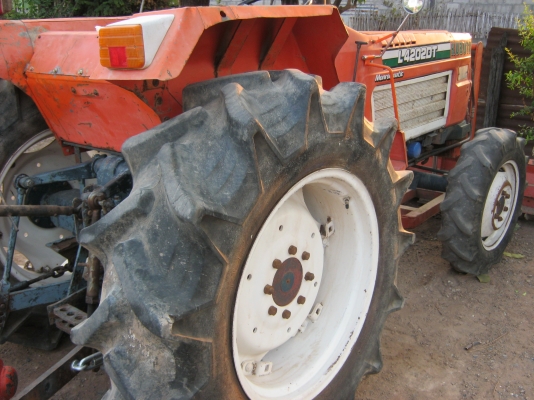 ขายด่วนรถไถนาคูโบต้า L4202dt 4wd 4x4 เทอร์โบเพาเวอร์สวยๆพร้อมใบมีดดันหน้า-ผานหลัง 6x22 พร้อมใช้ครับ...รถอยู่นครสวรรค์ อ.ไพศาลีครับ ขายด่วนรถไถนาคูโบต้า L4202dt 4wd 4x4 เทอร์โบเพาเวอร์สวยๆพร้อมใบมีดดันหน้า-ผานหลัง 6x22 พร้อมใช้ครับ...รถอยู่นครสวรรค์ อ.ไพศาลีครับ