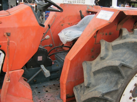 ขายด่วนรถไถนาคูโบต้า L4202dt 4wd 4x4 เทอร์โบเพาเวอร์สวยๆพร้อมใบมีดดันหน้า-ผานหลัง 6x22 พร้อมใช้ครับ...รถอยู่นครสวรรค์ อ.ไพศาลีครับ ขายด่วนรถไถนาคูโบต้า L4202dt 4wd 4x4 เทอร์โบเพาเวอร์สวยๆพร้อมใบมีดดันหน้า-ผานหลัง 6x22 พร้อมใช้ครับ...รถอยู่นครสวรรค์ อ.ไพศาลีครับ