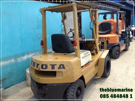 Toyota Forklift รุ่น 3 ฟอร์คคลิฟต์ ขนาด 2.5 ตัน เสาสูง 3 เมตร Toyota Forklift รุ่น 3 ฟอร์คคลิฟต์ ขนาด 2.5 ตัน เสาสูง 3 เมตร