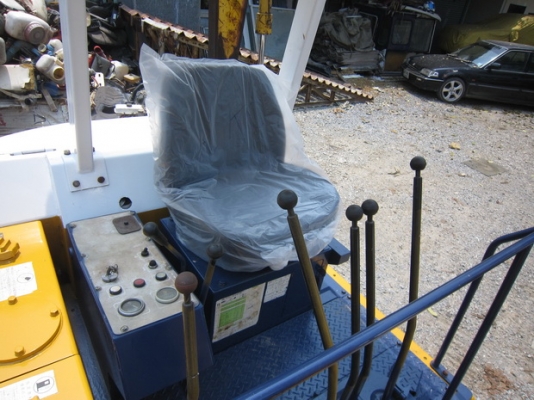 ขาย รถขุดเล็ก KOMATSU รุ่น PC10-5- แทร็กเหล็ก มือสองญี่ปุ่น ขาย รถขุดเล็ก KOMATSU รุ่น PC10-5- แทร็กเหล็ก มือสองญี่ปุ่น