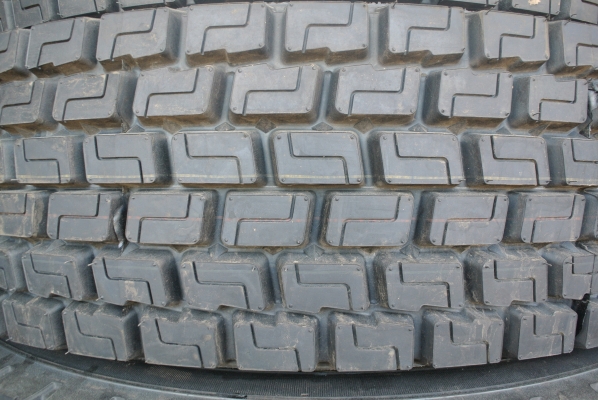 ยางรถบรรทุกใหม่ Roadshine RS612 315/80R 22.5