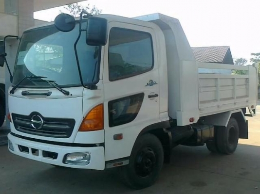 HINO FC3J - 175 HP JO7C หกล้อดั๊มพ์ หัวเก๋ง MEGA อย่างสวยภายในสวยครบ แอร์ พ.เพาเวอร์ ก.ไฟฟ้า กระบะดั๊มพ์เหล็ก 4 ตันยาว 3.20 เมตร ช่วงล่างใหญ่ยาง 8.25 ขอบ 16 เอกสารทะเบียนครบถูกต้องพร้อมโอน ราคาต่อรองได้ครับ