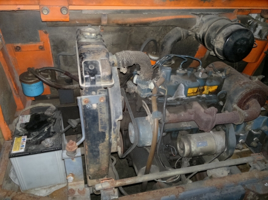 รถขุดเล็ก KUBOTA  KH-50 ปี1985 รถนอกนำเข้า สภาพดีนำเข้าจากญี่ปุ่น ไม่เคยใช้ในไทย ราคาถูกครับ ติดต่อ มานะ 085-9049669