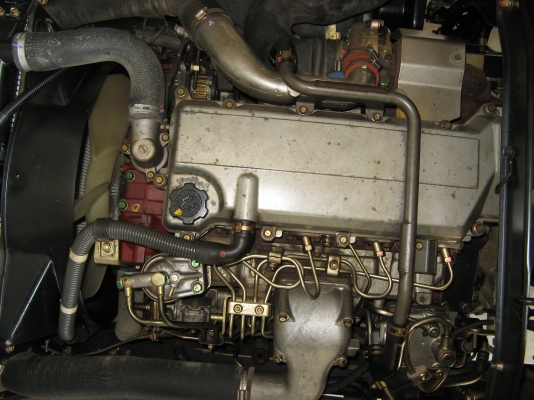 ขาย 6 ล้อ ฮีโน่เมก้า 144 แรง ปี 2005 สภาพดี เครื่องแน่น พร้อมใช้งาน ชมรถก่อนได้ครับ สนใจติดต่อได้ที่ 081-9425443 ขาย 6 ล้อ ฮีโน่เมก้า 144 แรง ปี 2005 สภาพดี เครื่องแน่น พร้อมใช้งาน ชมรถก่อนได้ครับ สนใจติดต่อได้ที่ 081-9425443