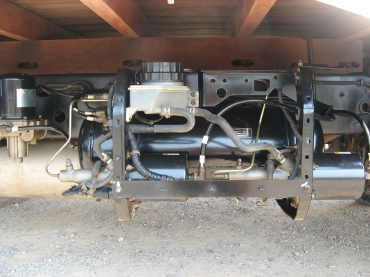 ขาย 6 ล้อ ฮีโน่เมก้า 144 แรง ปี 2005 สภาพดี เครื่องแน่น พร้อมใช้งาน ชมรถก่อนได้ครับ สนใจติดต่อได้ที่ 081-9425443 ขาย 6 ล้อ ฮีโน่เมก้า 144 แรง ปี 2005 สภาพดี เครื่องแน่น พร้อมใช้งาน ชมรถก่อนได้ครับ สนใจติดต่อได้ที่ 081-9425443