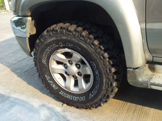 ขายยางใหม่ 31x10.5x15 ปี12 ดอกดุดุ 4200.-