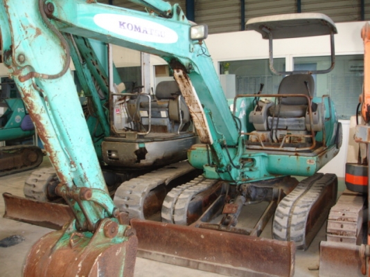 ลดราคาล้างสต็อค PC30-7 นำเข้าจากญี่ปุ่น ถูก ๆ เลยเชิญคลิ้ก นะครับนะ