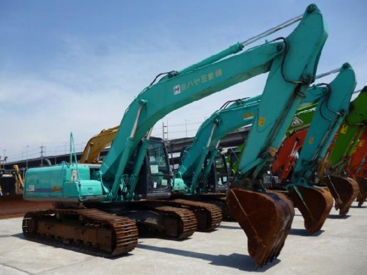 ขายรถแบคโฮ KOBELCO SK200-6ES YN10-40828  7,676 hour.