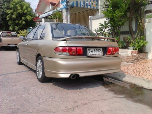 ขาย มิตซูบิชิ โฉม E CAR เครื่อง 1.5 หัวฉีด ออโต้ สภาพสวย ขับดี(ฟรีดาวน์) ขาย มิตซูบิชิ โฉม E CAR เครื่อง 1.5 หัวฉีด ออโต้ สภาพสวย ขับดี(ฟรีดาวน์)