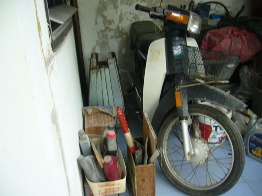 ขาย suzuki rc100 ด่วนๆๆ 3500บ. ขาย suzuki rc100 ด่วนๆๆ 3500บ.