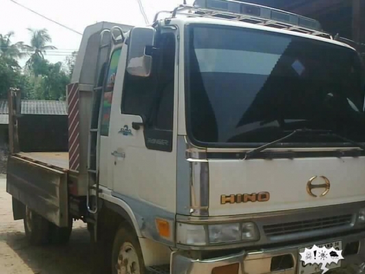 HINO FD 210 HP JO8C หกล้อดั๊มพ์ สมอทอง เครื่องแน่นแรงดี ภายในเก๋งสวยครบ แอร์เย็น พวงมาลัยเพาเวอร์ เบรคทริ๊ปฟี้ ช่วงล่างคัชซีสวยไม่มีดาม ยาง 8.25 ขอบ 16 สภาพดีพร้อมบรรทุกพร้อมใช้งาน เอกสารทะเบียนภาษีครบพร้อมโอน ราคาต่อรองได้ครับ