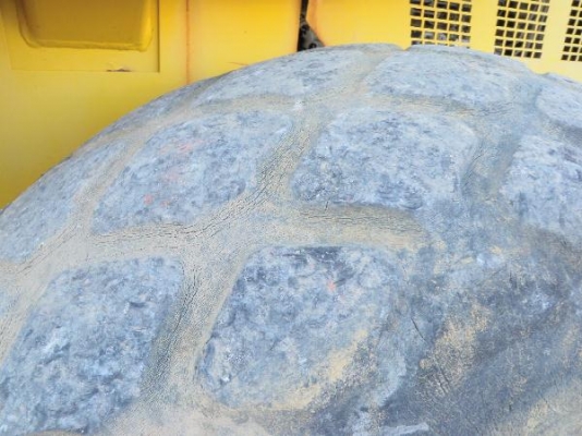 ถึงไทยแล้วครับ รถบด 10 ตัน SAKAI SV500TF ลูกกลิ้งเรียบหุ้มหนาม จากอเมริกา ไม่แพง นะครับนะ