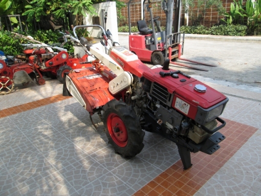 รหัส:13001100รถพรวนดินเดินตามสตาร์กุญแจดีเชลYANMAR YA85ใช้เครื่องดีเซลNF90ขนาด9.0PS.