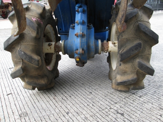 รหัส:13001090รถพรวนดินเดินตามเครื่องKF522-A153139เบนชิน(4.5ps)ชุดพรวนดินกว้าง40cm.