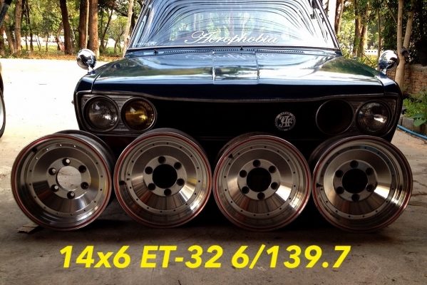 ขายล้อลายตัน ขอบ 14x6 ออฟ-32 ใส่ 6/139.7 สภาพสวย เงาวิ๊งๆ *6000 บาทครับ