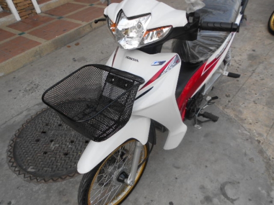 Honda-Wave 110i รถ 2 เดือนครับ เครื่องดีมากๆครับ สภาพเนียนๆครับ