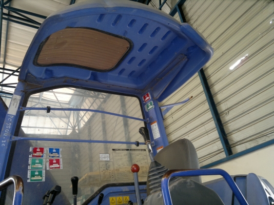 รถขุด KOMATSU  PC75UU-3C รถนอกนำเข้า มาถึงไทยแล้วครับ ไม่เคยใช้ในไทย ใช้งานได้เลย ติดต่อ มานะ 085-9049669