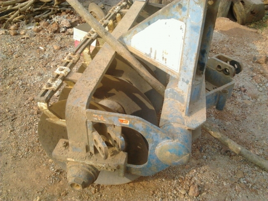 FORD 6600 - 1 เพลา T6 เต็มตัวไม่ผสม อุปกรณ์ครบ มีใบมีดดันหน้า ผานพรวนดิน 7 บอดี้สวยแห้งดีทั้งคัน ช่วงล่างดี พร้อมใช้งานได้เลย เอกสารเล่มทะเบียนครบพร้อมโอน ราคาต่อรองได้ครับ