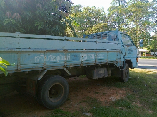 isuzu KS 3.9 DIESEL110แรง คันนึ้รถดเดิมๆทั้งคัน รถสวย เบรคมือเดิมๆยังใช้ได้