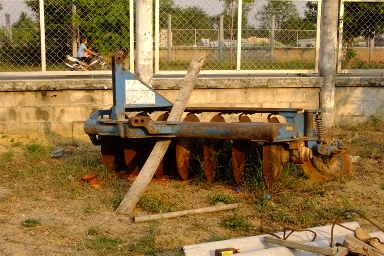 ขายรถไถ ฟอร์ด 6610 แท้ตัวเต็ม เสื้อลาย รถไม่เคยทำสี รถออกห้างรังสิต เดิม เอกสานเล่มทะเบียน พร้อมโอน -ขับเครื่อง 4 ล้อ