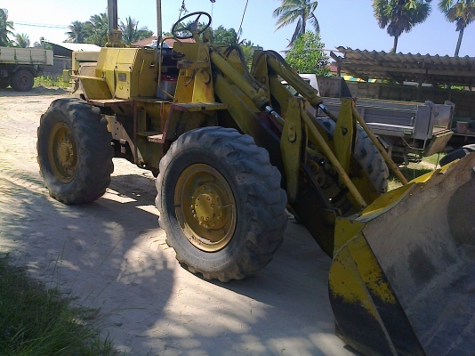 รถตักพร้อมใช้ CAT910 เลี้ยวเอว ยังใช้งานอยู่ ขับเคลื่อน4ล้อปรกติ