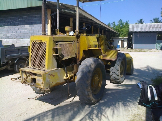 รถตักพร้อมใช้ CAT910 เลี้ยวเอว ยังใช้งานอยู่ ขับเคลื่อน4ล้อปรกติ