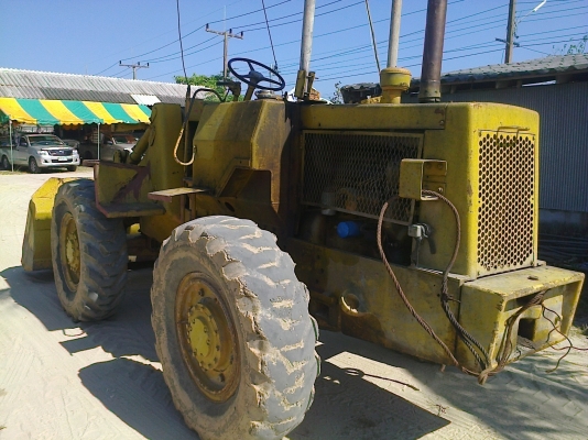 รถตักพร้อมใช้ CAT910 เลี้ยวเอว ยังใช้งานอยู่ ขับเคลื่อน4ล้อปรกติ