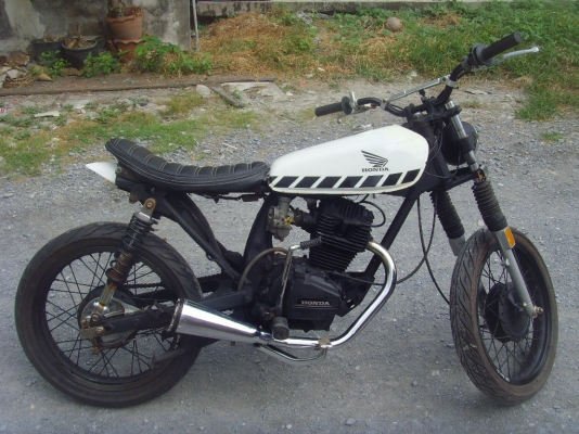 ขาย/แลก Honda wing125 แต่ง Tracker โหดๆ15900