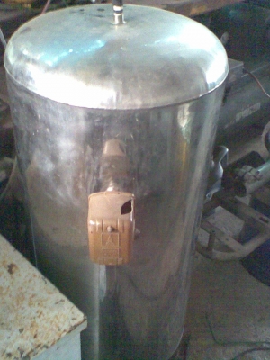 ถังสแตนเลส 1 ใบ