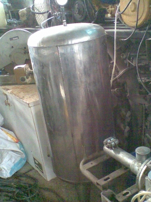 ถังสแตนเลส 1 ใบ