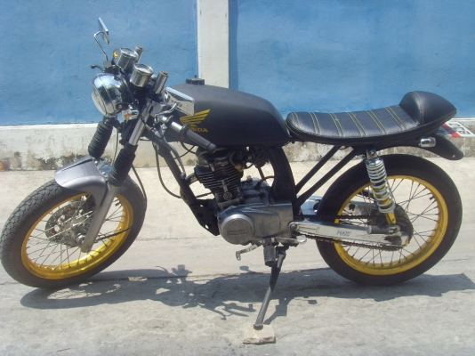 ขาย/แลก Hondaคาเฟ่ ตูดมดสวยๆสภาพ95\% ราคา 15900 บาท ขาย/แลก Hondaคาเฟ่ ตูดมดสวยๆสภาพ95\% ราคา 15900 บาท