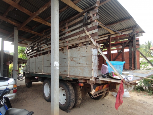 ขายรถบรรทุก10ล้อ หัวยาวเพลาเดียว สภาพดีพร้อมใช้งาน285000