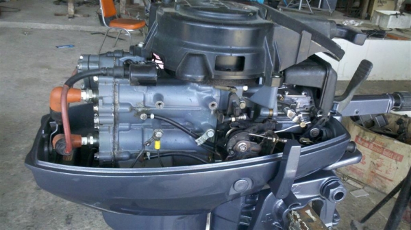 ขายเครื่อง Yamaha 15 แรงม้า หางสั้น หัวมน แน่นๆงามๆครับ