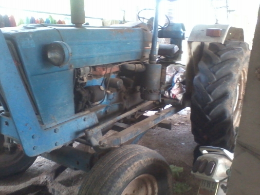 ขายfordT5 เครื่องฟิตใหม่แรงถึงใจ พร้อมใช้