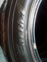 ขายยาง215/55/17 ยาง YOKOHAMA Eartn-1 ปี 10