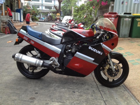 ขาย Suzuki gsxr 750cc.
