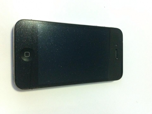 ขาย iphone 4  32gb สภาพ สวยๆ ราคา 12000 บาท